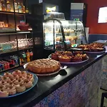 호스텔 Tiki Taka & Pub *