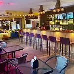 Tiki Taka & Pub Hostel