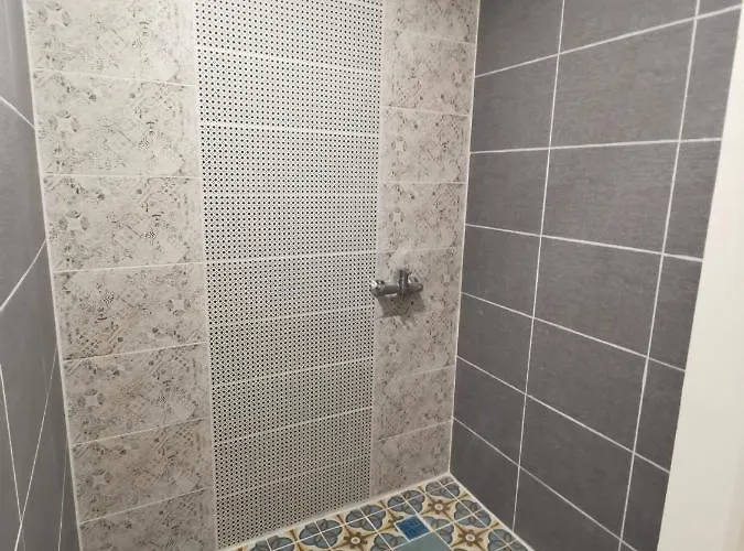 Tiki Taka & Pub Hostel *