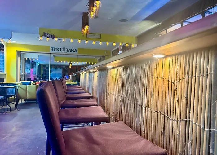 Hostel Tiki Taka & Pub