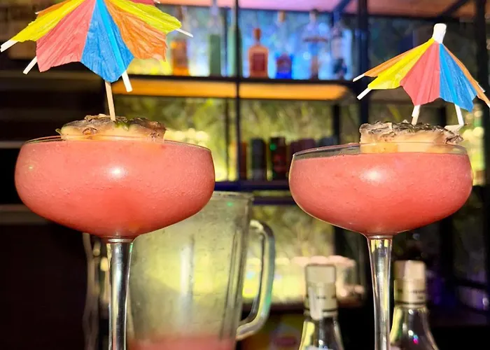 Tiki Taka & Pub ホステル